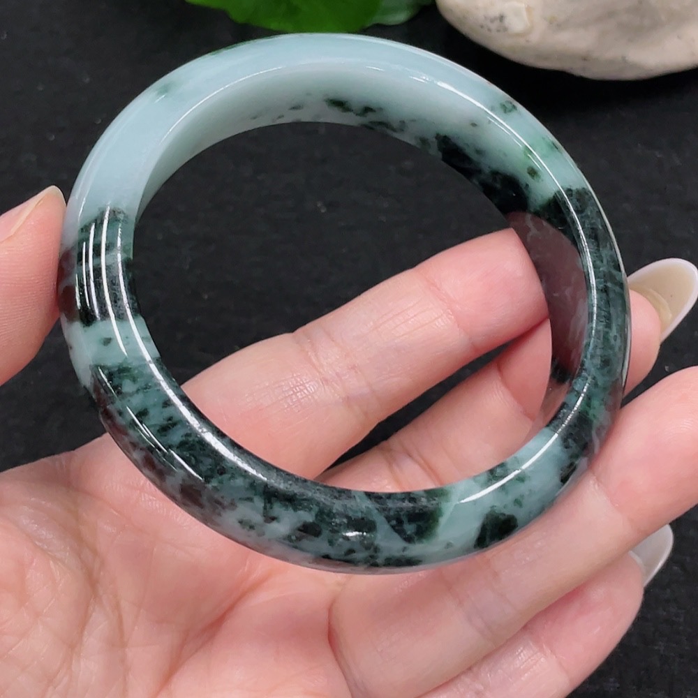 F33899740 Jadeite Round Bangle Size 55.7 Total Weight Approx. 57.3g (Including Other Mineral Components)