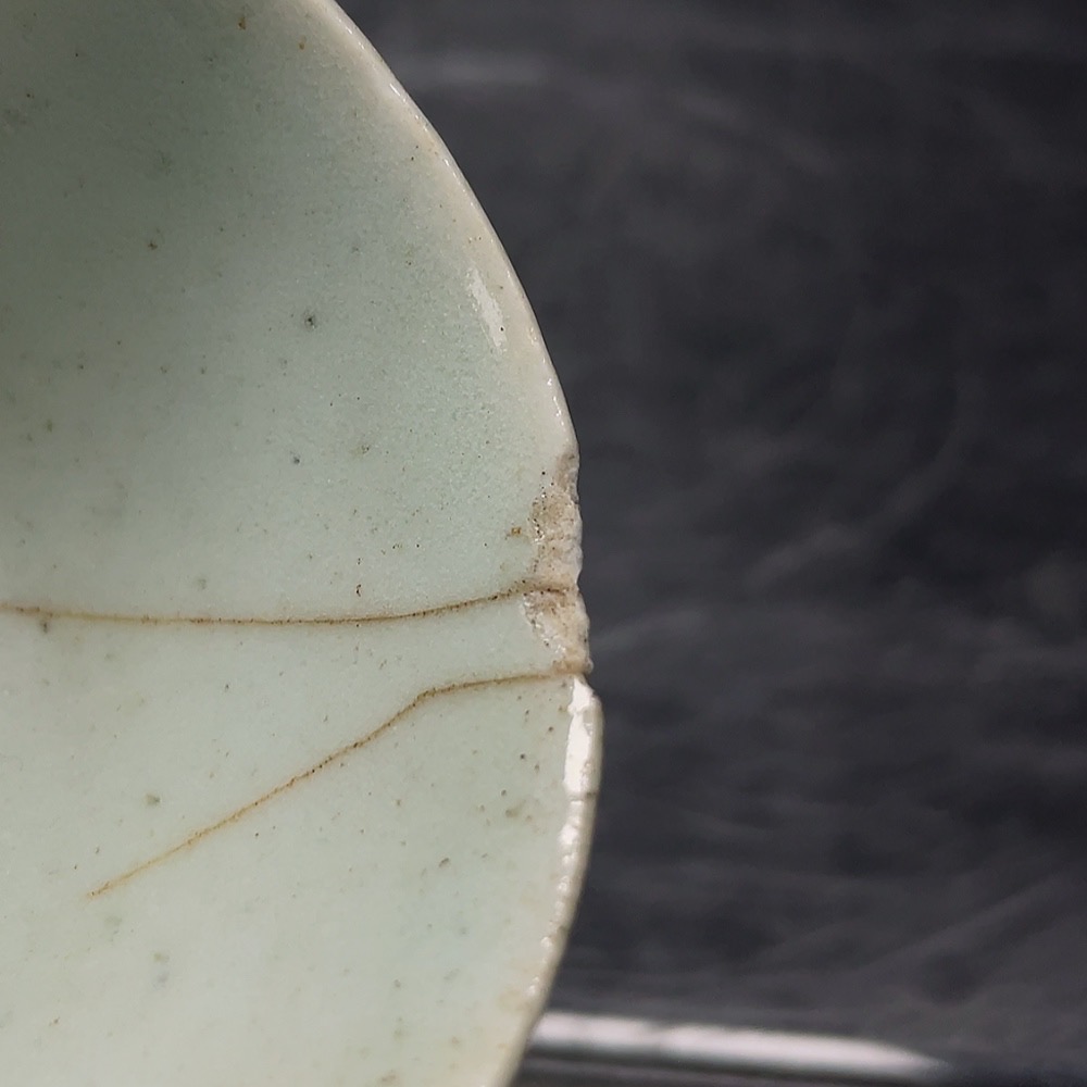 W34988419 Ceramic 3-piece Qing Dynasty pea-green glazed cup (subject to actual item)