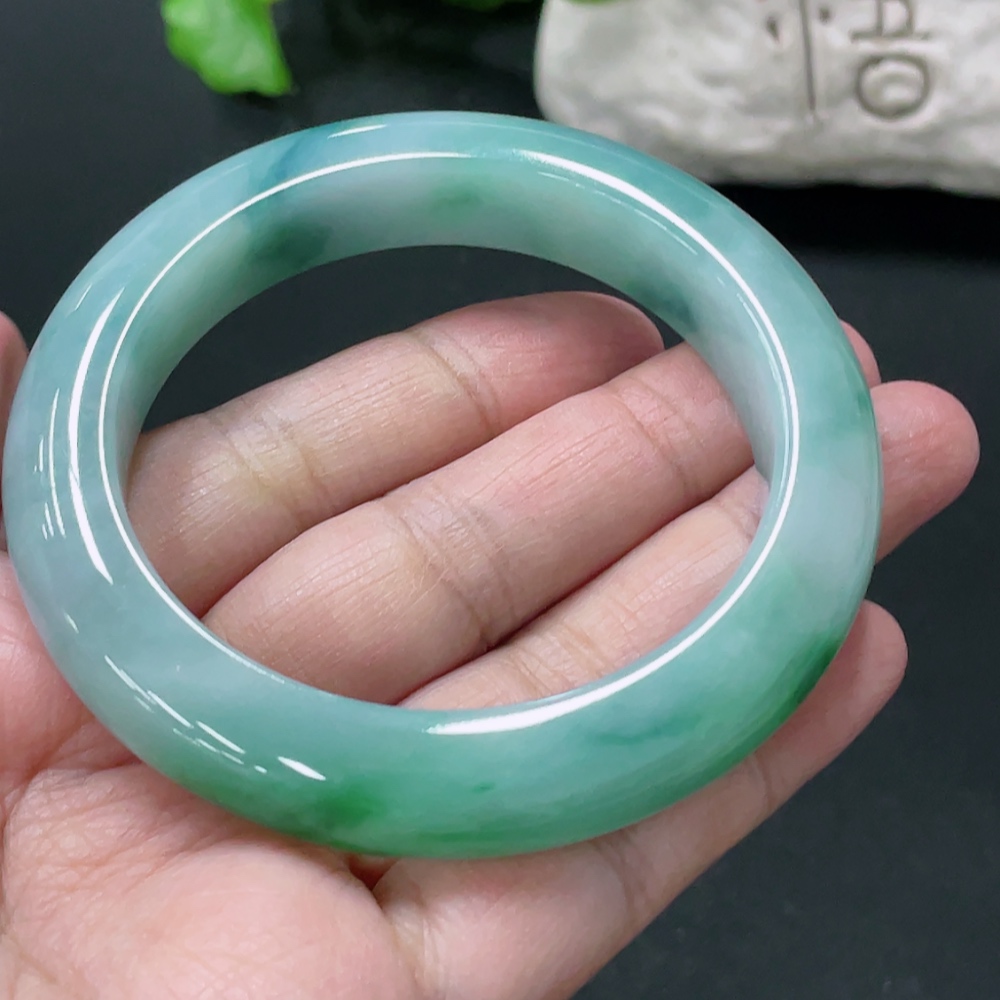 F33935186 Jadeite Round Bangle, Total Weight Approx. 67.8g, Size 54