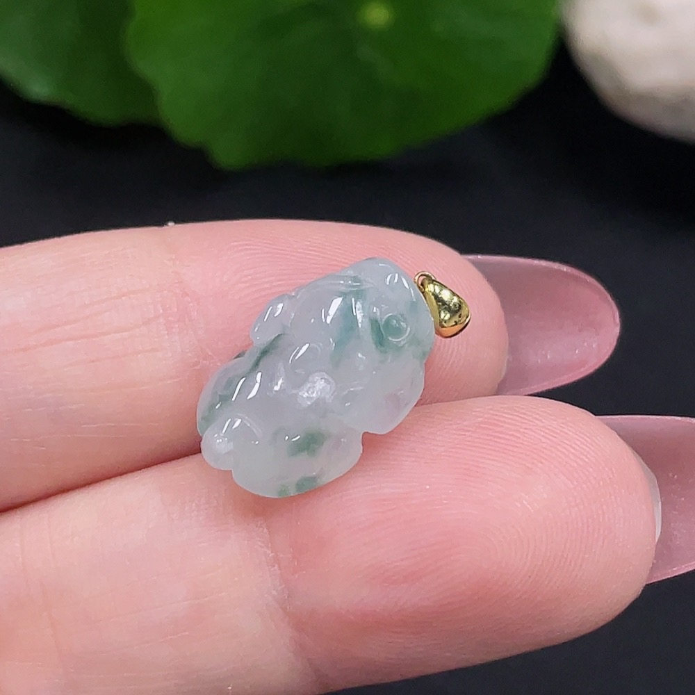 F34981836 Jadeite Pi Xiu Pendant with 18K Gold, Total Weight Approx. 1.8g