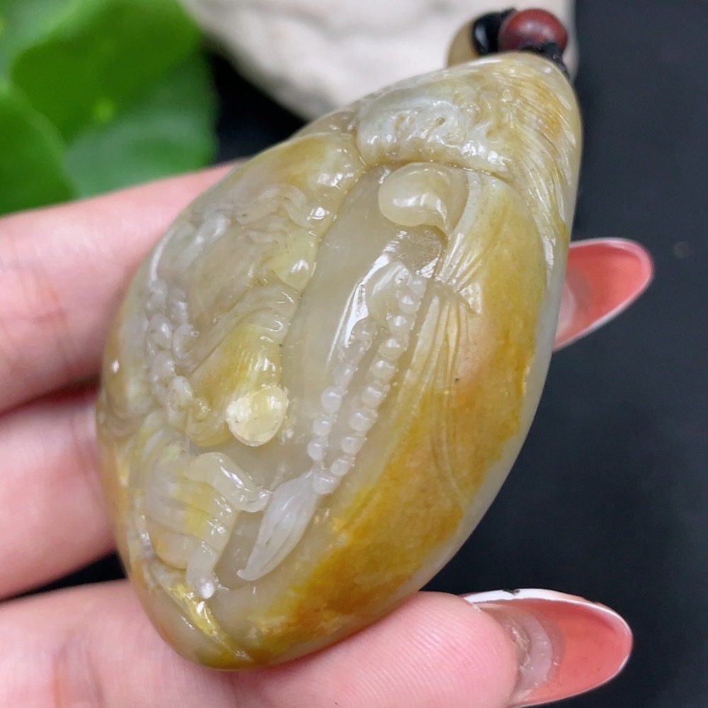 H34017625 Hetian Jade Pendant - Bodhidharma - Undetermined Skin Color Origin - Total Weight (Including Cord): 86.1g