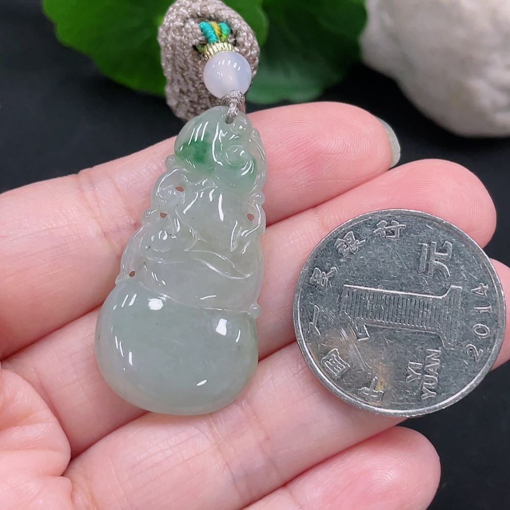 F29420801 Jadeite Gourd Pendant