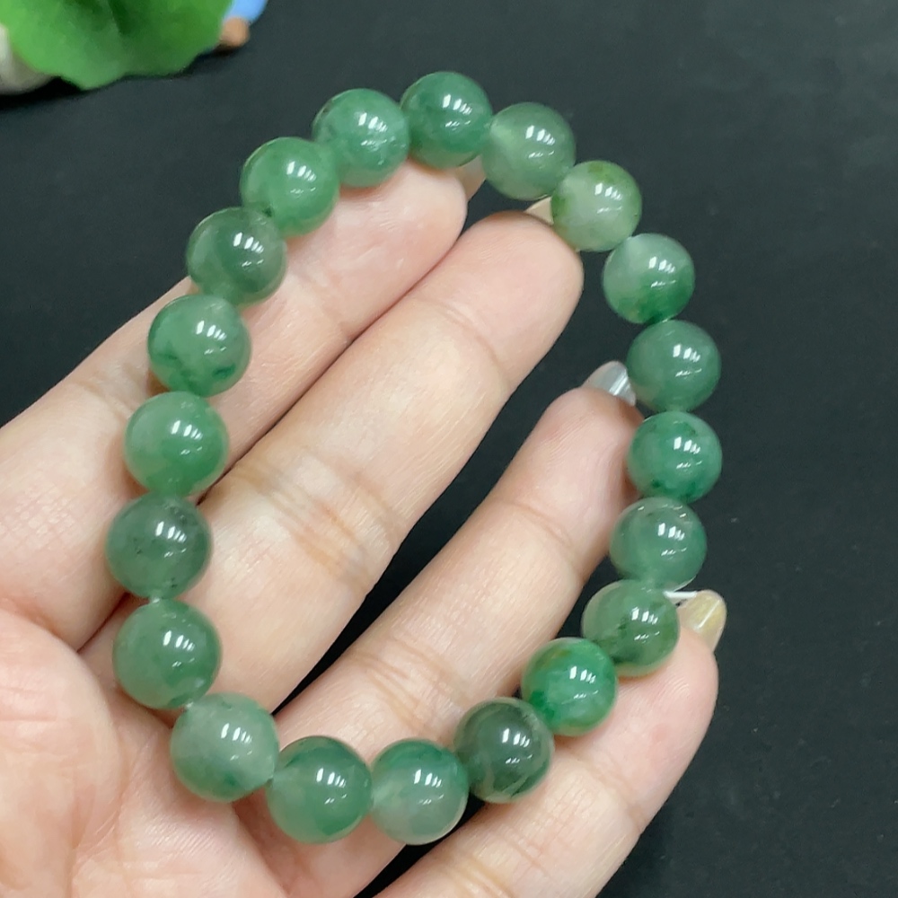 H31677071 African Emerald (Dulong Jade)