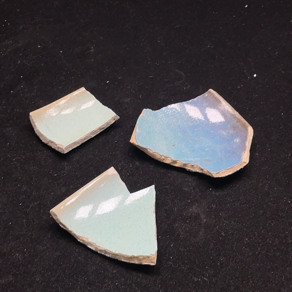 W25911826 Ceramic shard, Jun-glazed ceramic shard set (size subject to actual item)