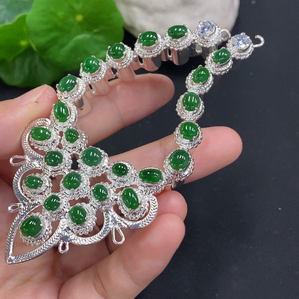 F32775956 Jadeite Cabochon Sell as a Lot Non-Gold Setting