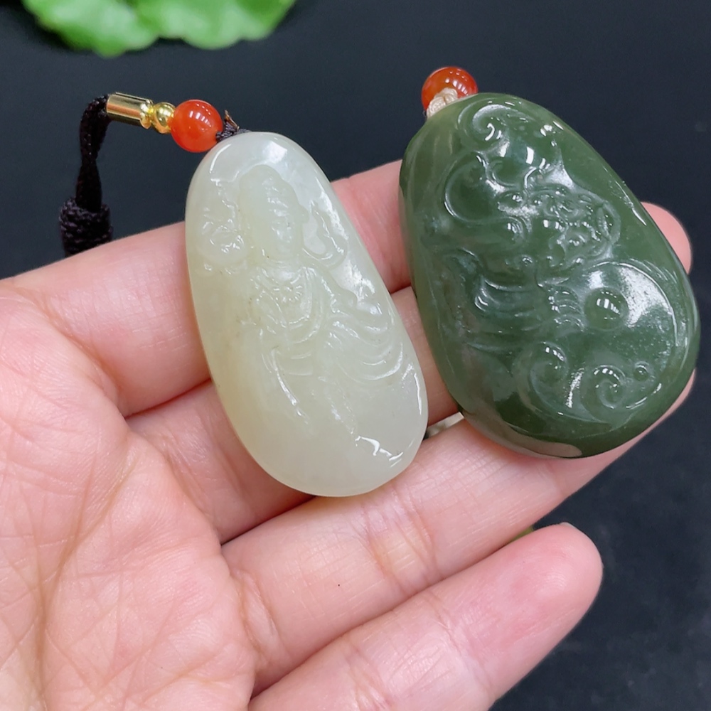 H35111160 Hetian Jade Pendant Guanyin Auspicious Beast