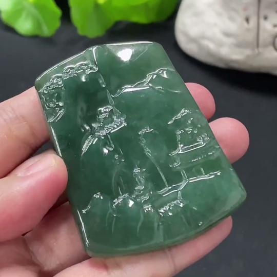 F32739616 Jadeitelandscape pendant, total weight approximately 48.16g