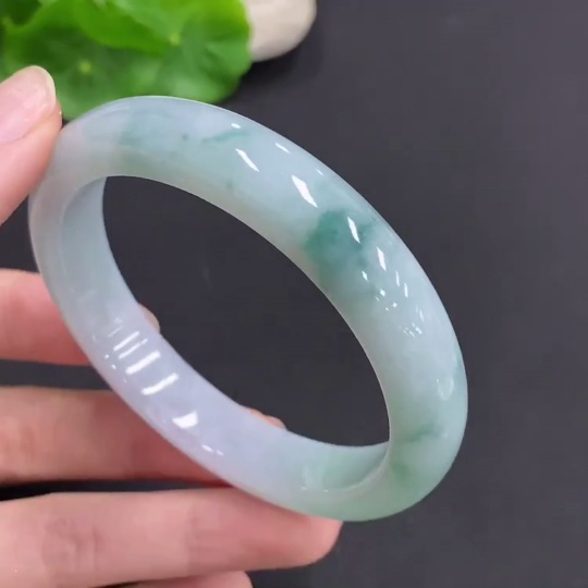 F35160383 Jadeite Round Bangle, Total Weight Approx. 55.3g, Size 57.5
