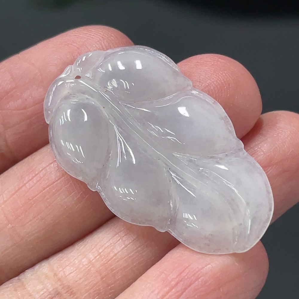 F24837866 Jadeite Pendant Leaf Approx. 3.92g