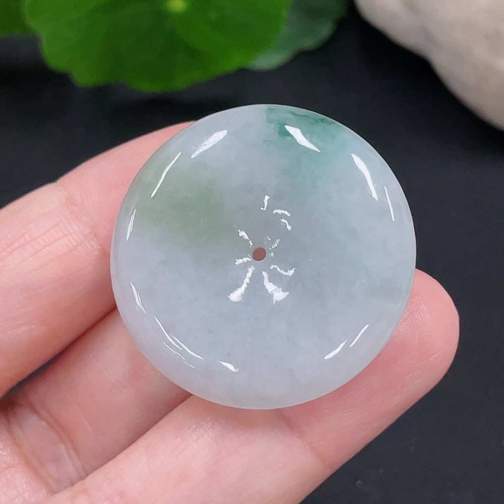 F31591407 Jadeite Peace Pendant, Total Weight Approx. 10.77g