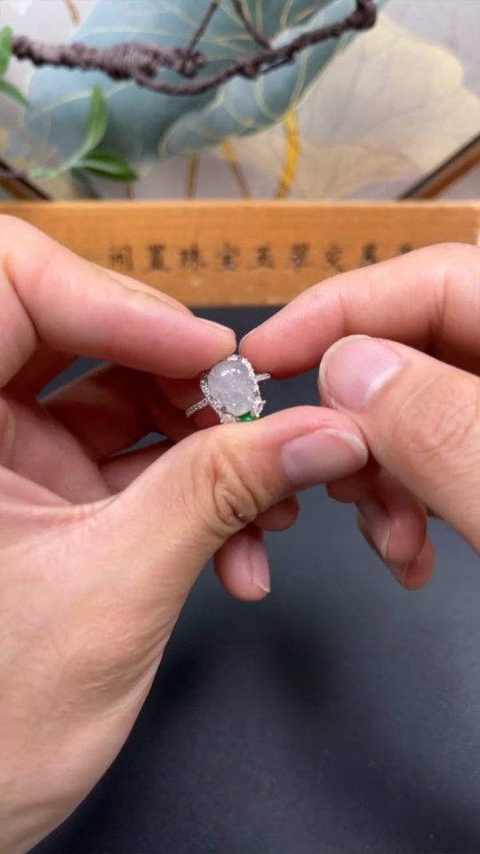 F34001077 Jadeite Inlaid Ring, Adjustable Size, Non-Gold Inlaid, Total Weight Approx. 2.6g