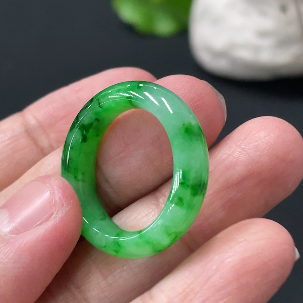 F29432132 Jadeite Ring Size 18 Total Weight Approx. 4.8g with Other Mineral Components