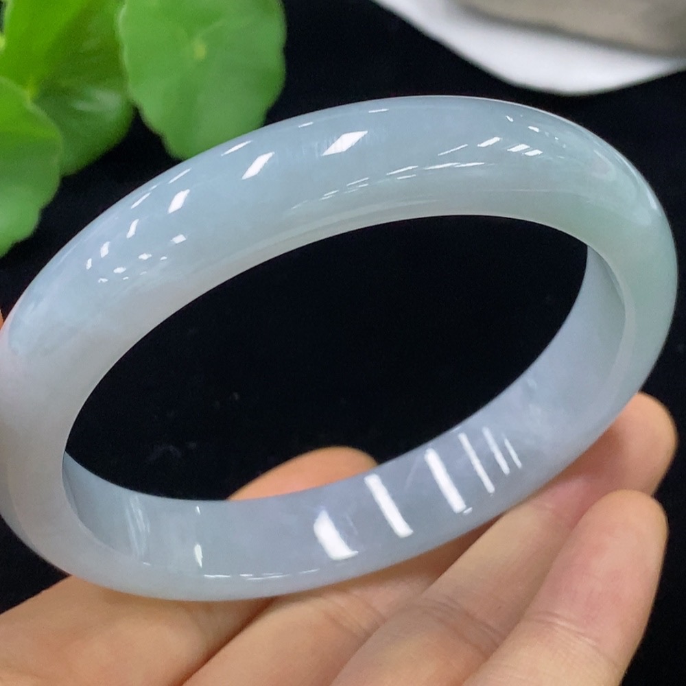 F35135393 Jadeite Round Bracelet Size 61.9 Total Weight Approx. 58.2g