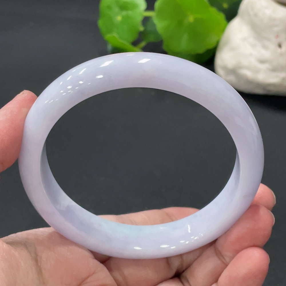 F33909135 Jadeite Round Bangle, Total Weight about 67g, Size 62.8