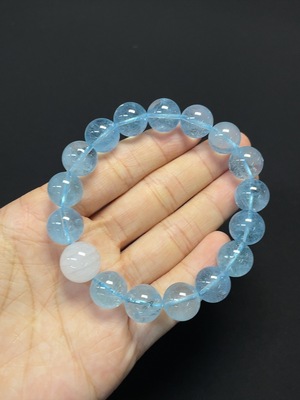 C46535362 托帕石手串 配水晶 货品总重约45.48g 卡11.3mm左右