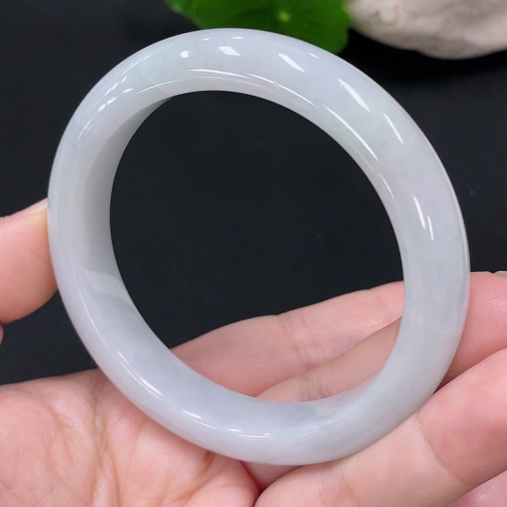 F30453214 Jadeite Round Bangle Size 55 Total Weight Approx. 52.5g