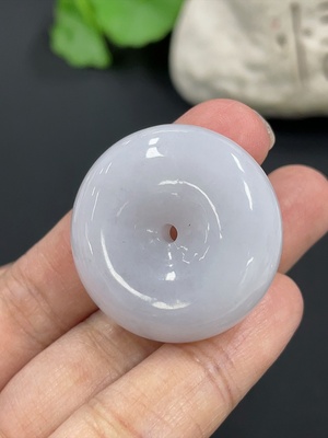 F42952064 翡翠平安扣挂件 货品总重约4.37g