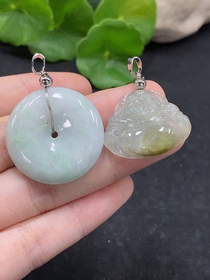F33946979 Jadeite Pendant Non-Gold Setting