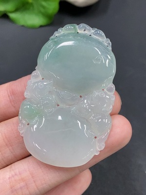 F20236560 Jadeite Antique Pendant Total Weight 19.662g