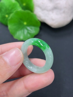 F43138615 翡翠戒圈 圈口14.5 货品总约重4.54g