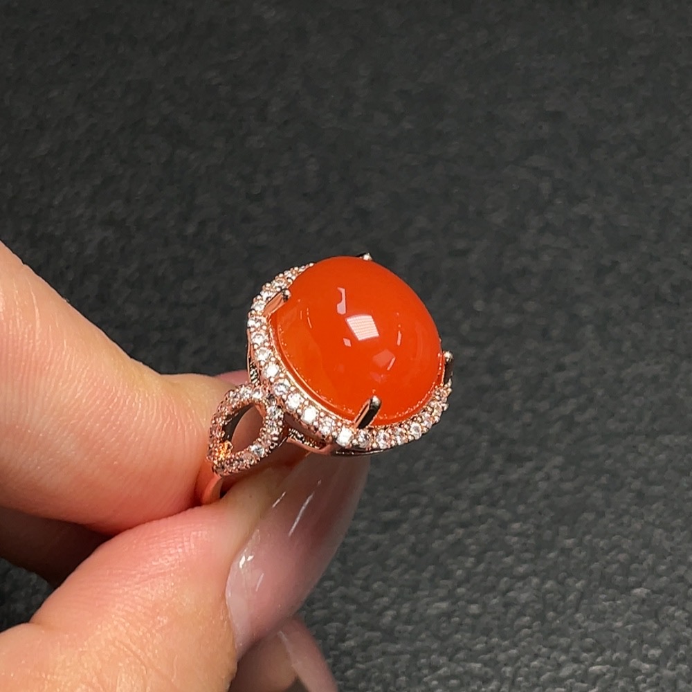 C30535682 South Red Agate Inlaid Ring Non-Gold Setting Adjustable Size Total Weight Approx. 5.50g