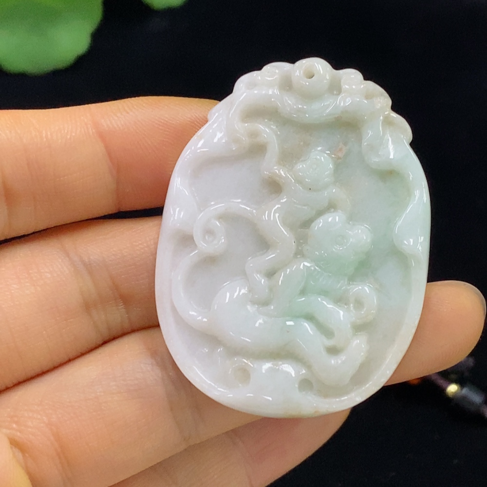 F34044983 Jadeite Pendants Sell as a Lot