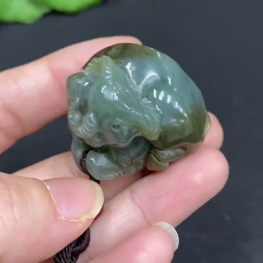 H33939693 Hetian Jade Pendant Ox Total Weight Approx. (Including Rope) 33.9g