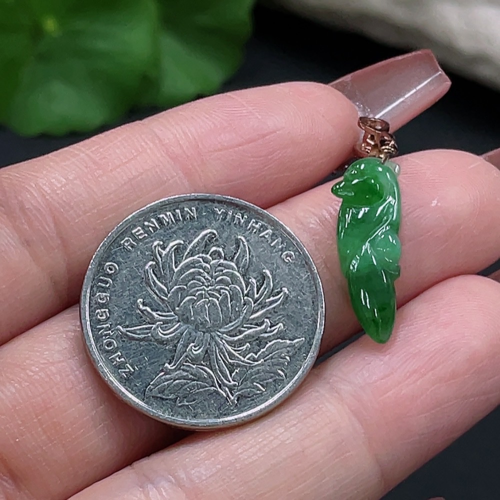 F26031712 Jadeite Pendant Non-Gold Inlaid
