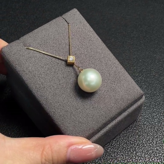 C29424543 Seawater Pearl Necklace 18K Gold Total Weight Approx. 7.58g Size Approx. 13.7mm