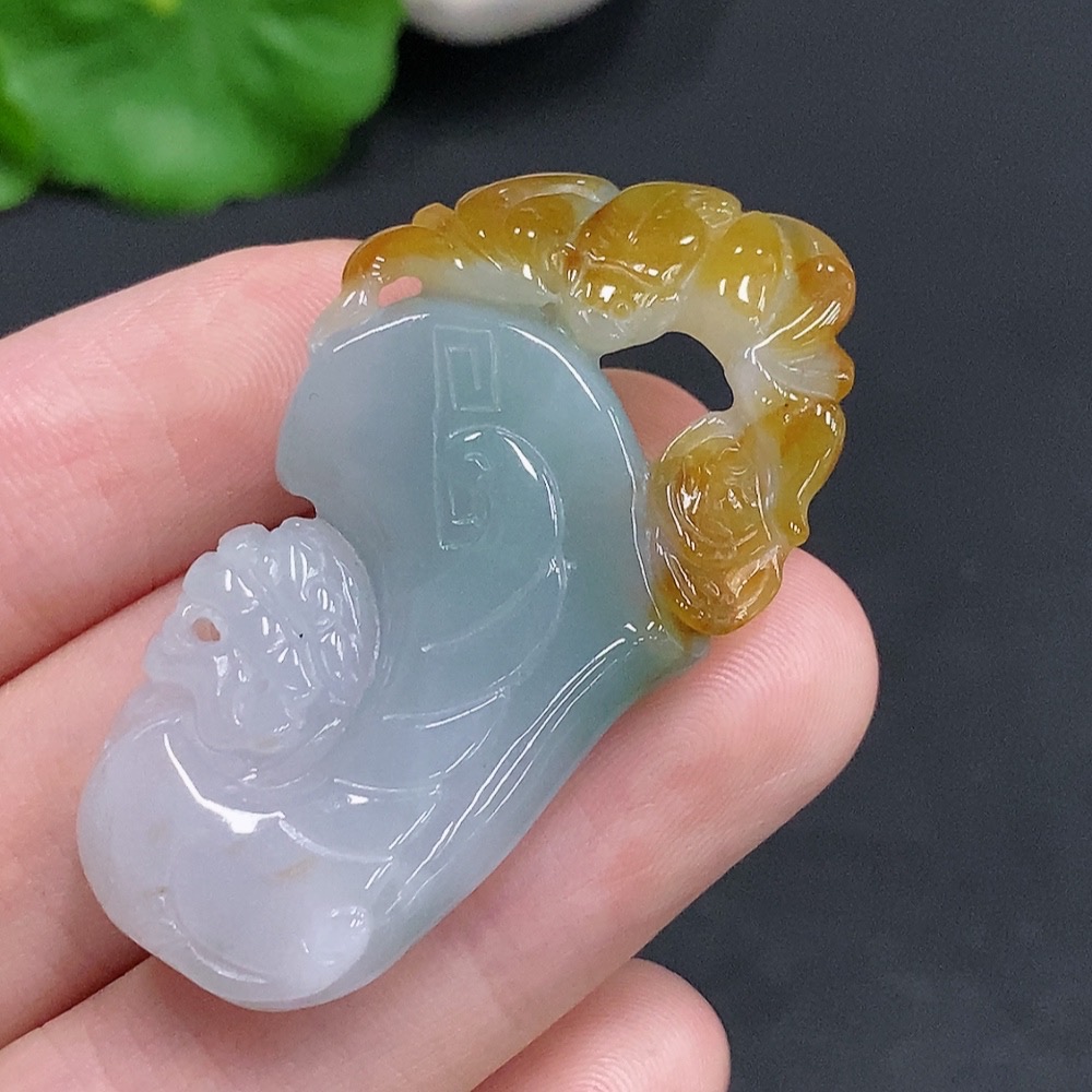 F30457685 Jadeite "Blessing Before Your Eyes" Pendant