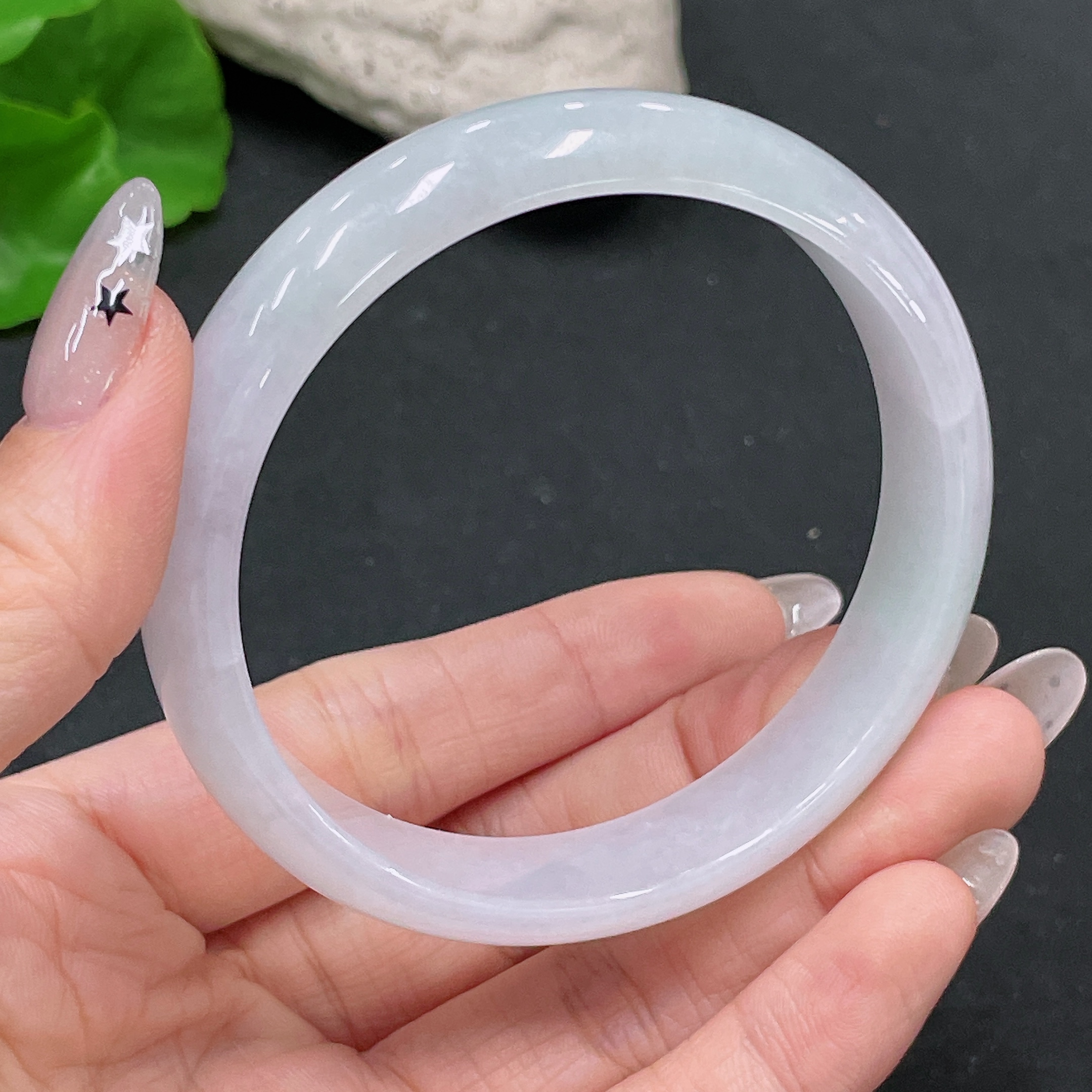 F35104087 Jadeite Round Bangle Size 59.5 Total Weight Approx. 48.74g with Crack