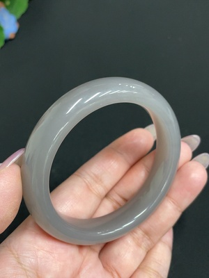 H33900793 Hetian Jade Round Bracelet Size 55 Total Weight Approx. 57.1g