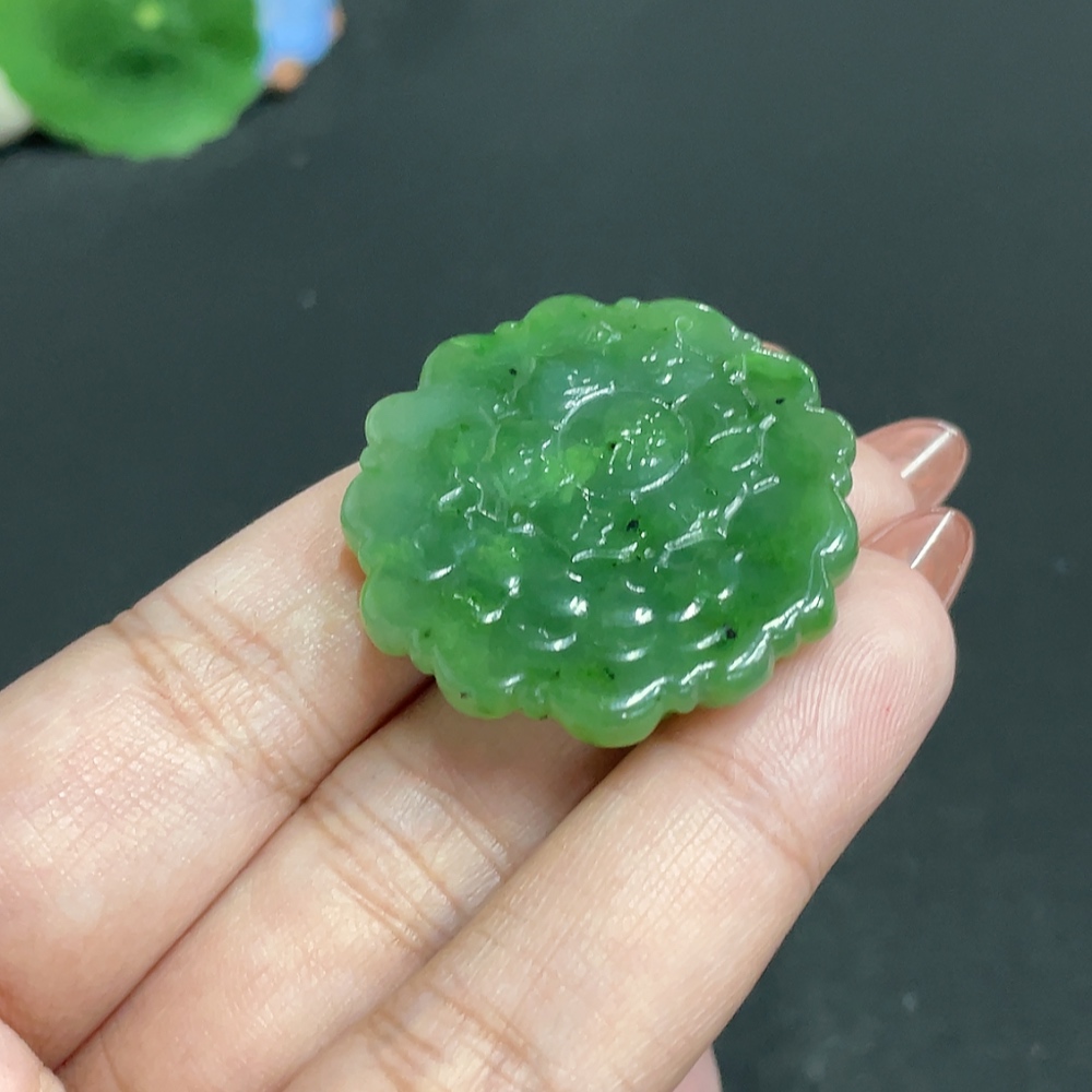 H34010464 Hetian Jade Jasper Pendant - Prosperity in Bloom - Total Weight Approx. 15.8g