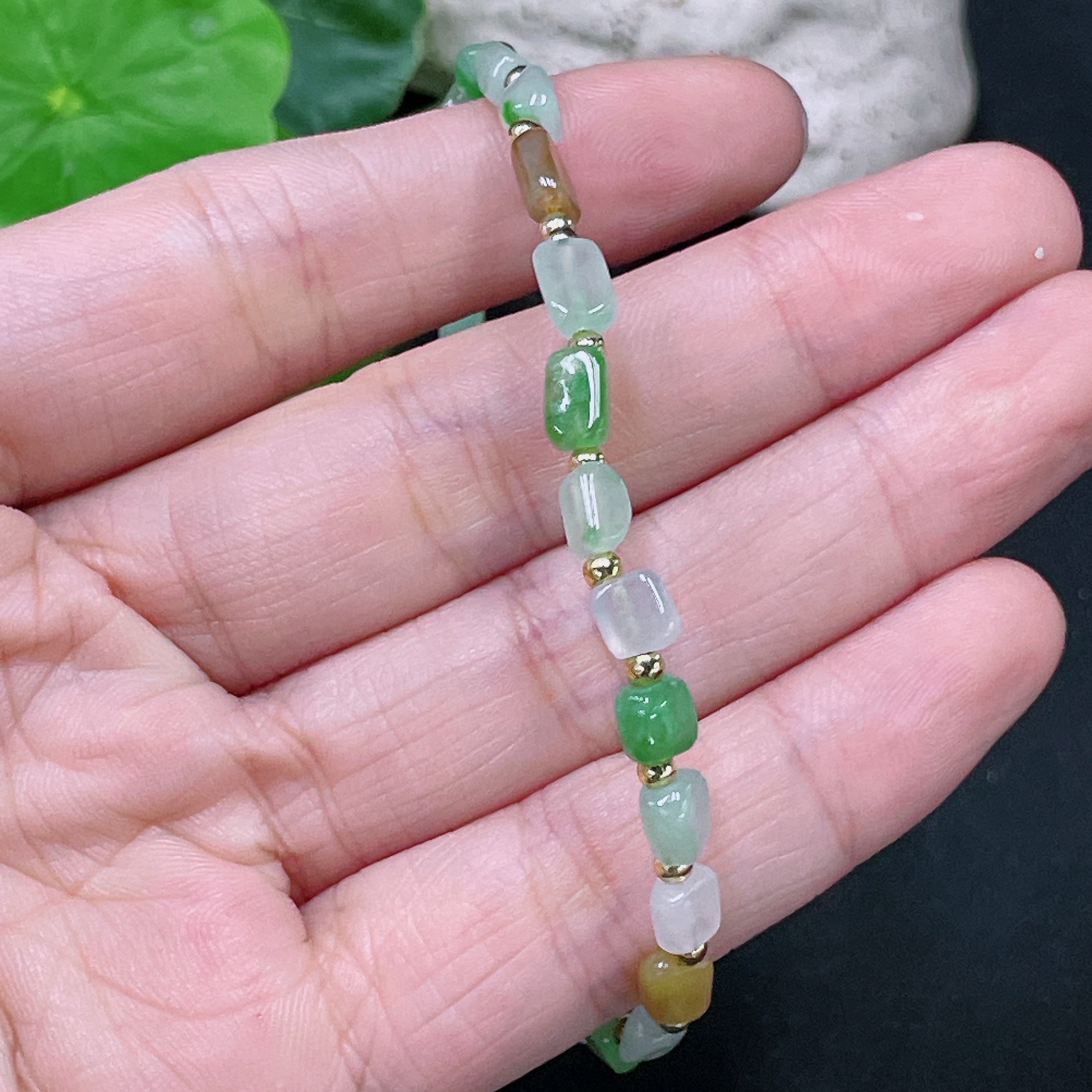 F33919914 Jadeite bracelet Non-gold Total weight approx. 6.7g (red and yellow color origin undetermined)