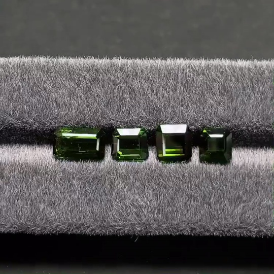 C30475424 Tourmaline Rough Stone Total Weight Approx. 9.50 Carats Wholesale Lot