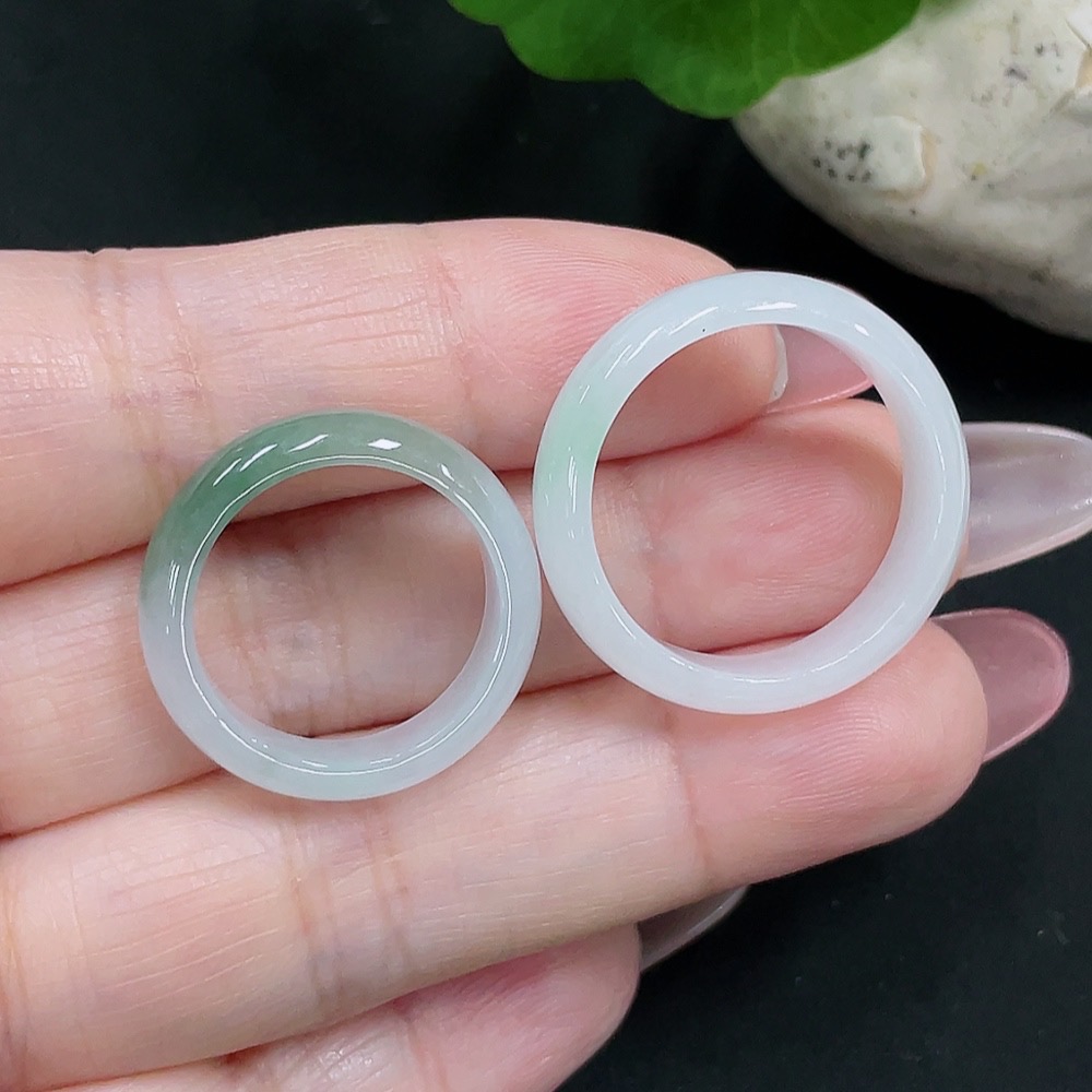 F34033395 Jadeite Rings Sell as a Lot
