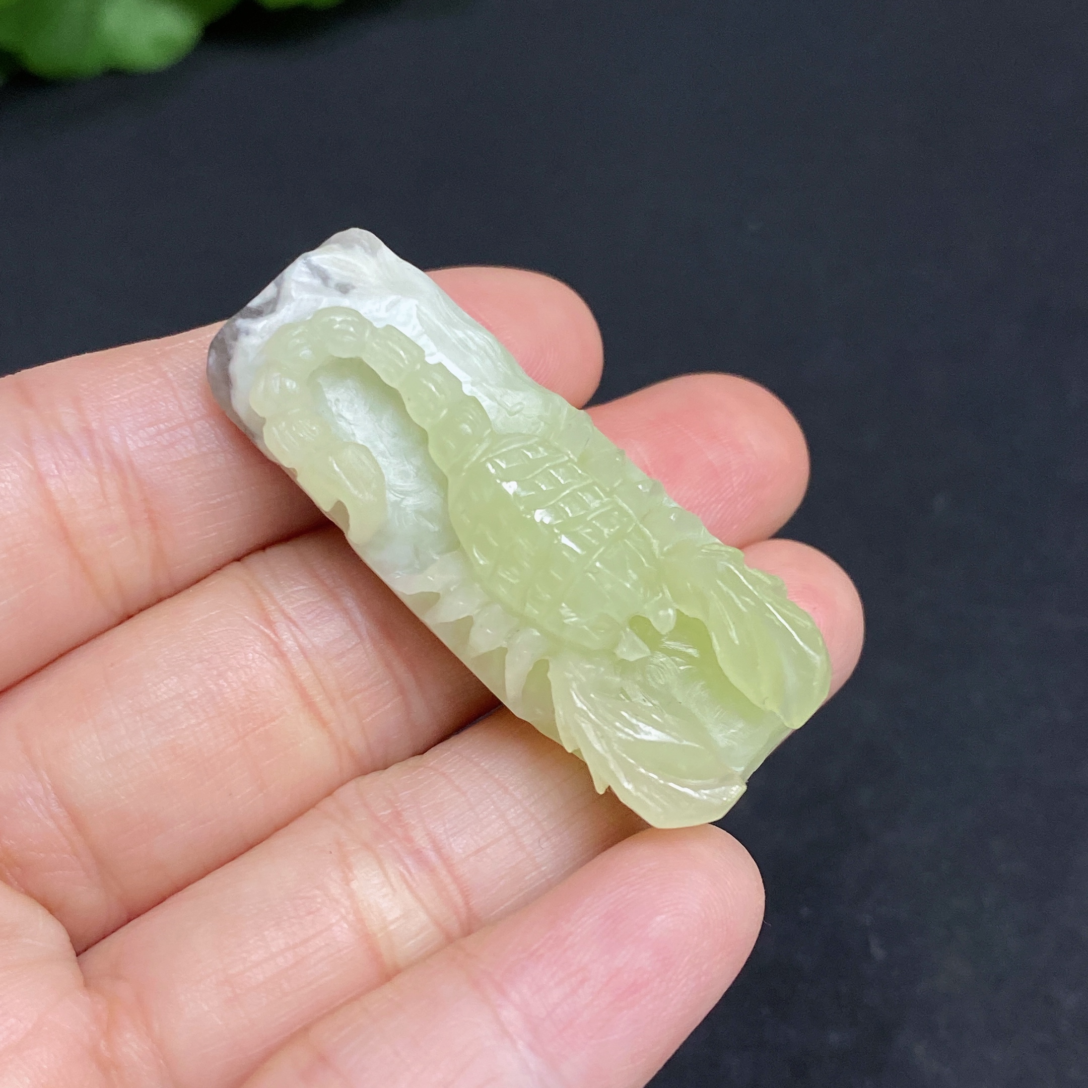 H33938955 Hetian Jade Pendant, Dominate the World, Total Weight Approx. 14.3g, Containing Other Mineral Components