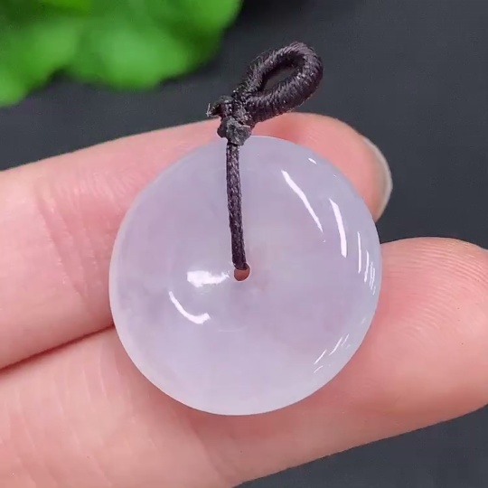 F32756344 JadeitePeace Knot Pendant