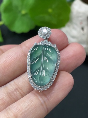 F35080367 Jadeite Leaf Inlay Pendant Non-Gold Inlay Total Weight Approx.6.48g