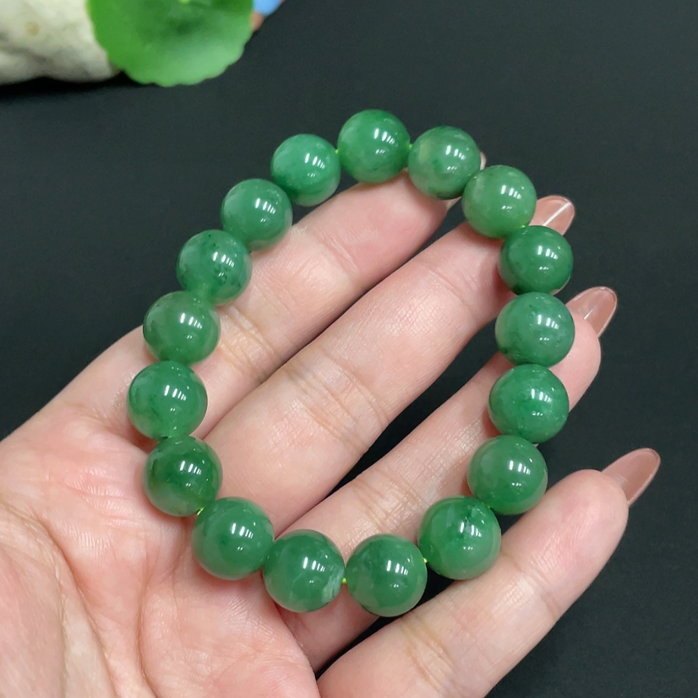 H34073849 African Emerald (Dulong Jade)