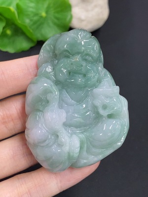 F46602158 翡翠佛挂件 货品总重量约101.2克