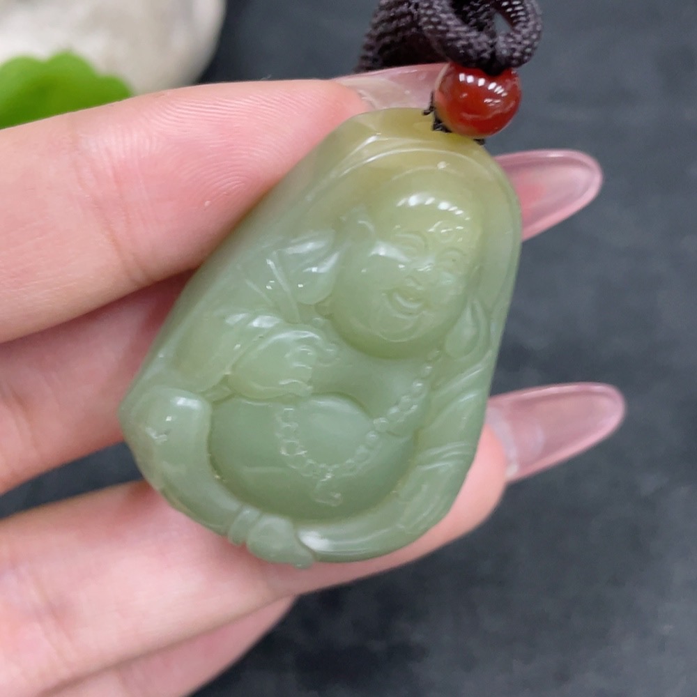 H33944265 Hetian Jade Pendant Buddha, Total Weight (including rope): 31.1g