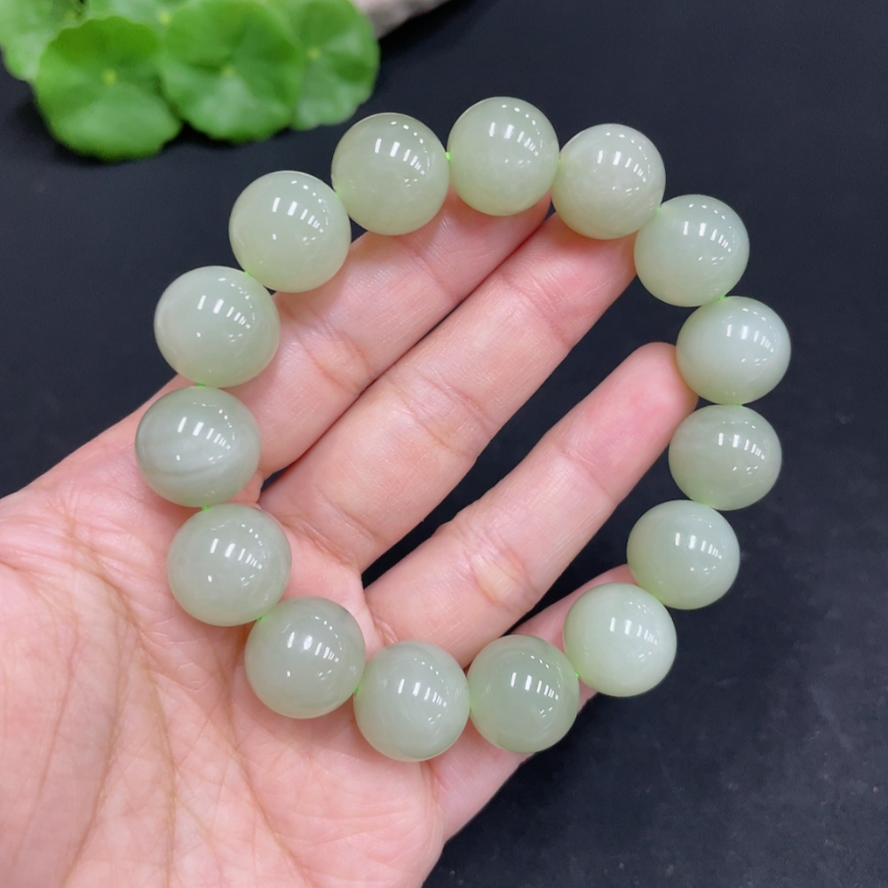 H35109838 Hetian Jade Bracelet, approx. 13.8mm, total weight approx. 62.8g