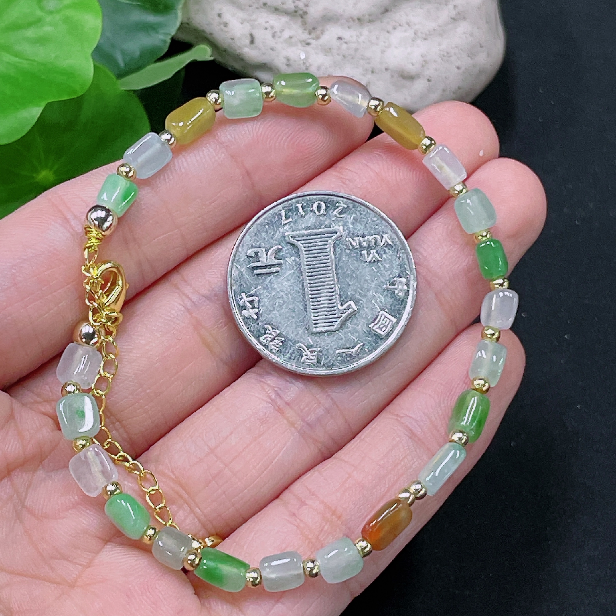 F33919914 Jadeite bracelet Non-gold Total weight approx. 6.7g (red and yellow color origin undetermined)