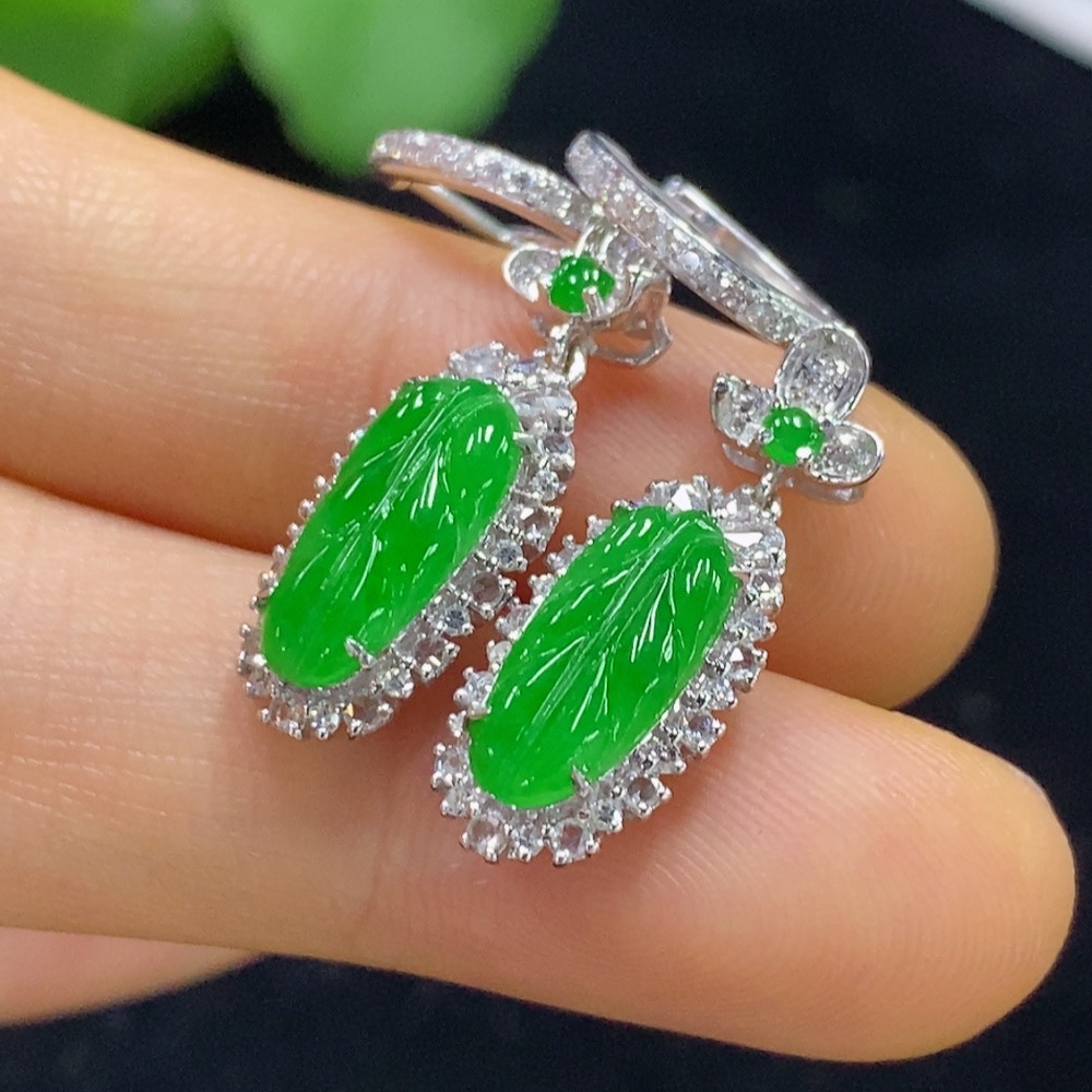 F35134343 Jadeite Lucky Bean Ear Clips 18k with Diamond Accents Total Weight Approx. 4.67g