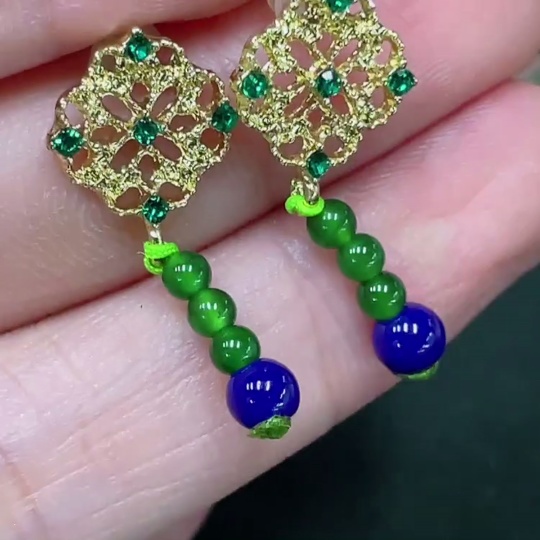 F34983430 Jadeite Inlaid Piece Non-Gold With Non-A Grade Beads