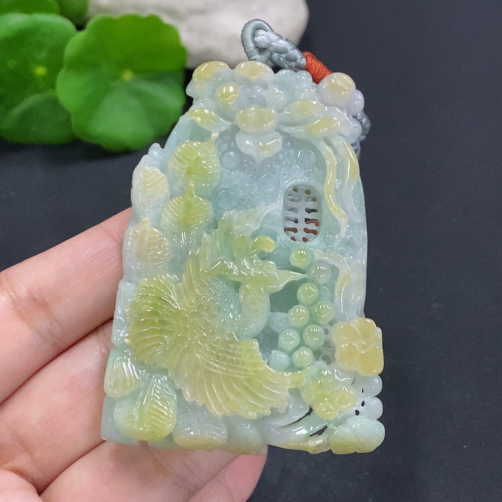 F30570112 Jadeite Phoenix Pendant Total Weight Including Rope Approx. 75.3g (Color Origin Undetermined)