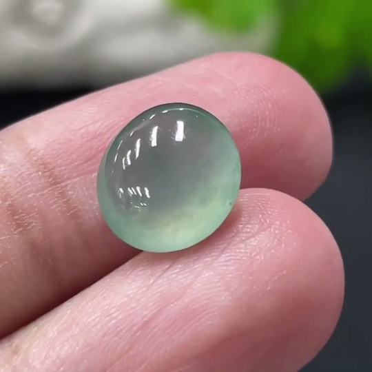 F28259826 Jadeite Cabochon Total Weight Approx. 0.8g