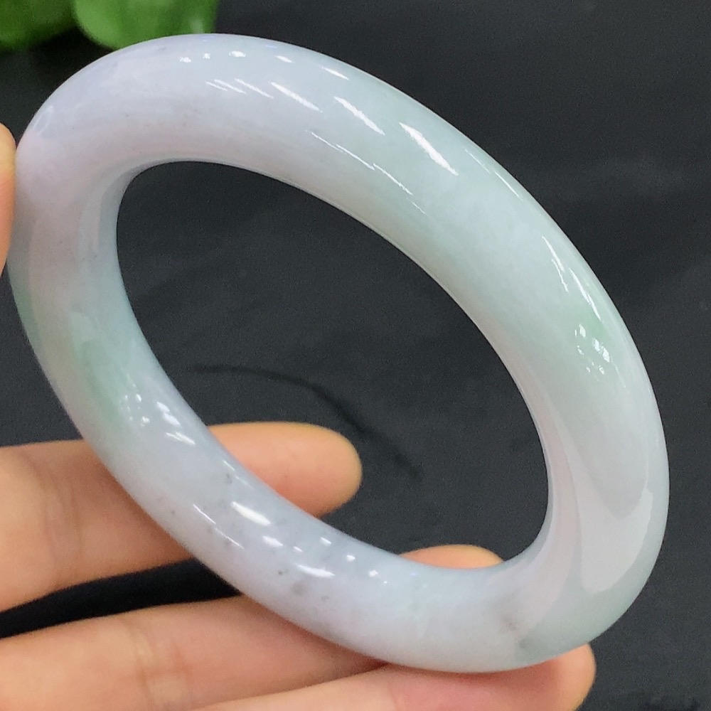 F22436934 Jadeite Round Bangle Size 57 Total Weight 79.390g