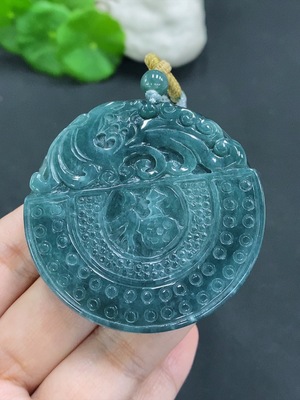 F25852763 Antique-style JadeitePendant with Cord, Total Weight Approx. 85.7g